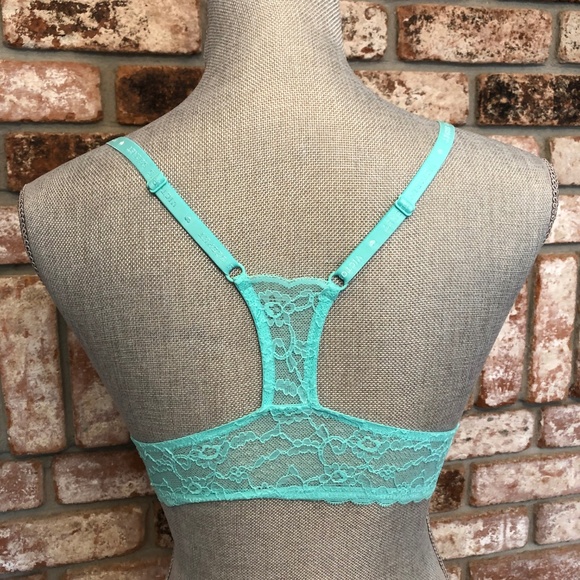 Victoria’s Secret Lined Perfect Coverage bra 34B - Picture 2 of 7